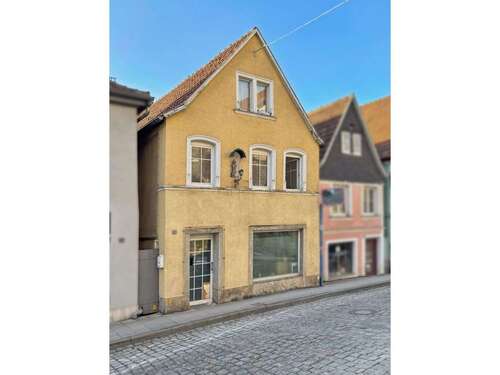Foto - Haus zum Kaufen in Kronach 99.000,00 € 140 m²