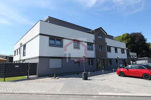 Foto - Wohnung zum Mieten in Neumünster Wittorf 830,00 € 75.32 m²