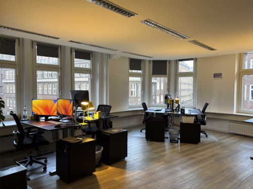 Foto - Büro in Hamburg 330,00 € 4 m² - 330,00&nbsp;EUR Kaltmiete, ca.&nbsp; 4,00&nbsp;m&sup2;