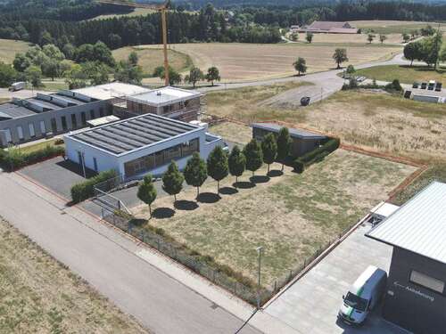 Foto - Grundstück in Adelmannsfelden 799.900,00 € 2244 m²