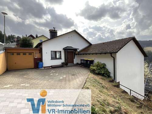 Foto - Haus zum Kaufen in Schonach 298.000,00 € 135 m²