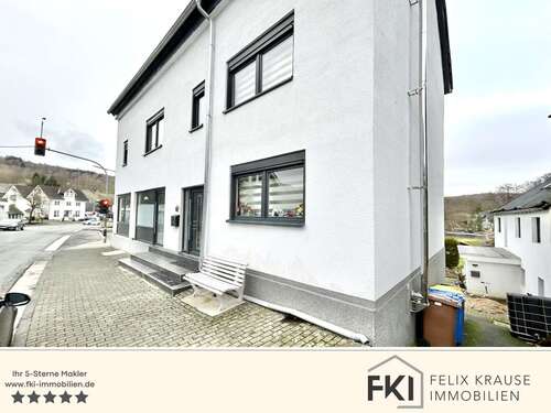 Foto - Haus zum Kaufen in Burbach 291.000,00 € 259 m²