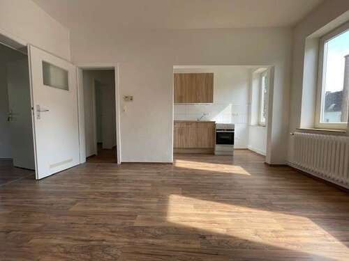 Foto - Wohnung zum Mieten in Wilhelmshaven 409,00 € 60 m²