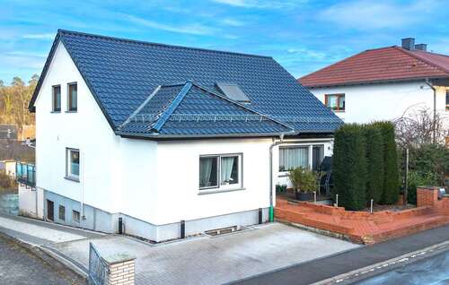 Foto - Haus zum Kaufen in Limeshain 490.000,00 € 163 m²