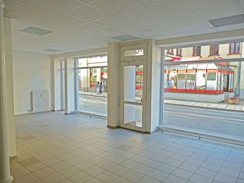 Foto - Büro in Aue 470,00 € 70 m² - 470,00&nbsp;EUR Kaltmiete, ca.&nbsp; 70,00&nbsp;m&sup2;