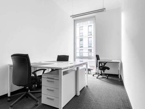 Foto - Büro in München 900,00 € 21 m² - 900,00 EUR Kaltmiete, ca.  21,00 m²