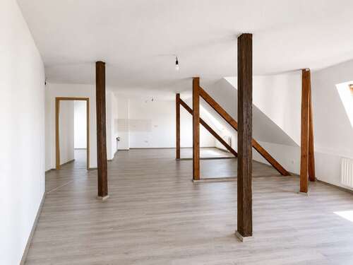 Foto - Wohnung zum Mieten in Zwickau 345,00 € 73 m²
