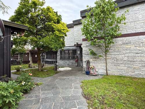 Foto - Haus zum Kaufen in Ebersbach an der Fils 470.000,00 € 357.96 m²