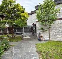 Haus zum Kaufen in Ebersbach an der Fils 470.000,00 € 357.96 m²