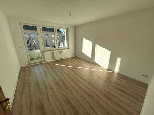 Foto - Wohnung zum Mieten in Chemnitz 350,00 € 60 m²