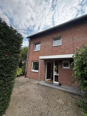 Foto - Haus zum Mieten in Neuss 1.930,00 € 141 m²