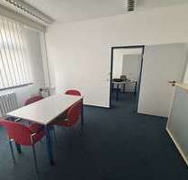 Büro in Zwickau 148,00 € 24 m² - 148,00&nbsp;EUR Kaltmiete, ca.&nbsp; 24,00&nbsp;m&sup2; in Zwickau (PLZ: 08058)