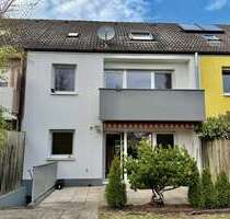 Haus zum Mieten in Nürnberg 2.180,00 € 150 m²