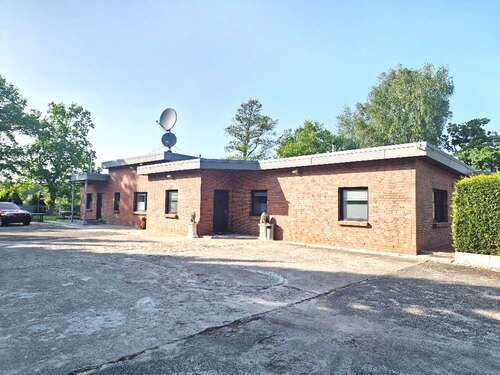 Foto - Haus zum Kaufen in Alt Duvenstedt 595.000,00 € 236 m²