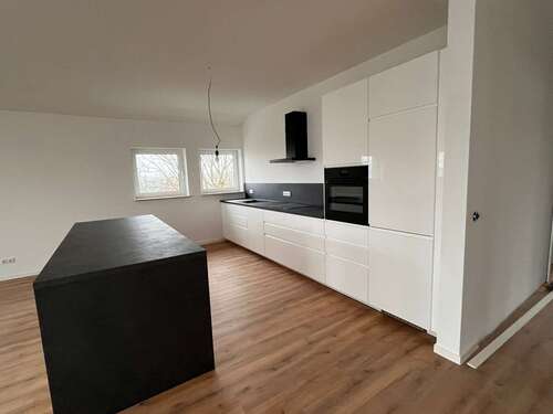 Foto - Wohnung zum Mieten in Friedrichsdorf 2.100,00 € 140 m²