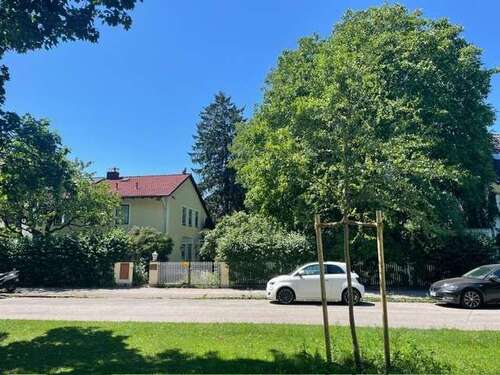 Foto - Haus zum Kaufen in München 1.999.000,00 € 138 m²