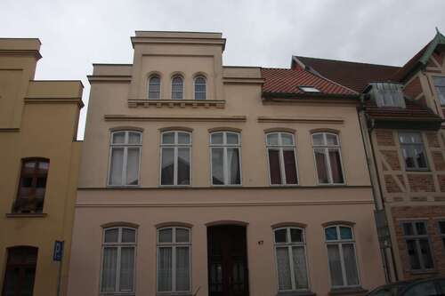 Foto - Haus zum Kaufen in Güstrow 400.000,00 € 298 m²