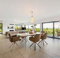 Haus zum Kaufen in Kelsterbach 1.679.000,00 € 335 m²