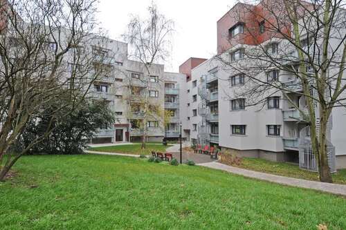 Foto - Wohnung zum Mieten in Halle 514,00 € 60.45 m²