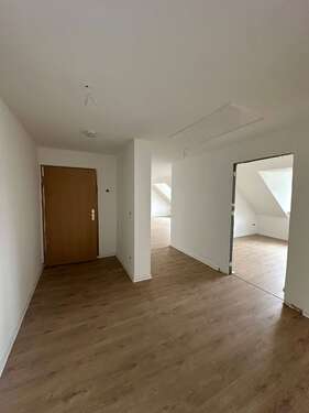 Foto - Wohnung zum Mieten in Zwickau 445,00 € 80.88 m²