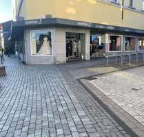 Einzelhandel in Wermelskirchen 1.456,00 € 182 m²
