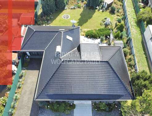 Foto - Haus zum Kaufen in Jüchen Hochneukirch 695.000,00 € 240 m²