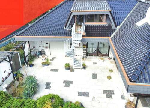 Foto - Haus zum Kaufen in Jüchen Hochneukirch 738.000,00 € 240 m²