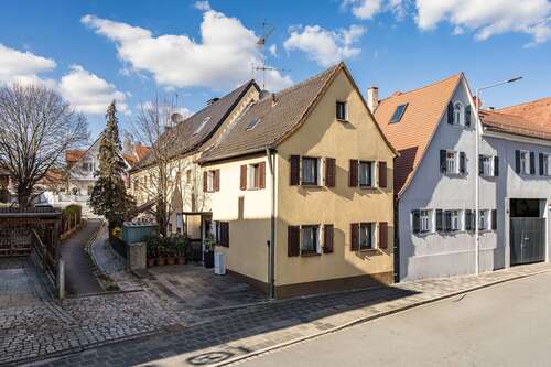 Foto - Haus zum Kaufen in Fürth 279.000,00 € 83 m²