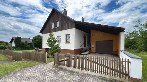 Foto - Haus zum Kaufen in Laaber 370.000,00 € 87.56 m²