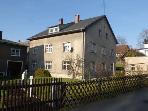 Foto - Haus zum Kaufen in Oberlungwitz 110.000,00 € 175 m²