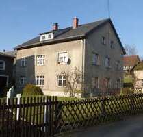 Haus zum Kaufen in Oberlungwitz 110.000,00 € 175 m²