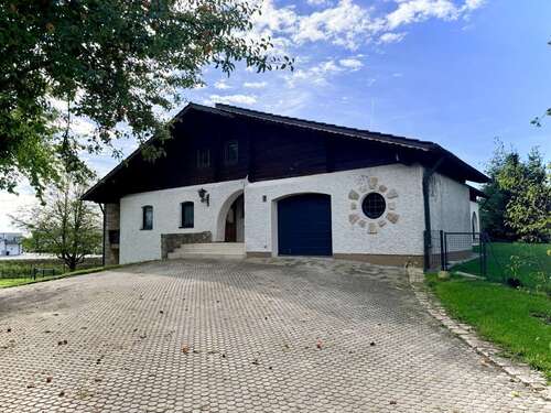 Foto - Haus zum Mieten in Bad Birnbach 1.800,00 € 250 m²