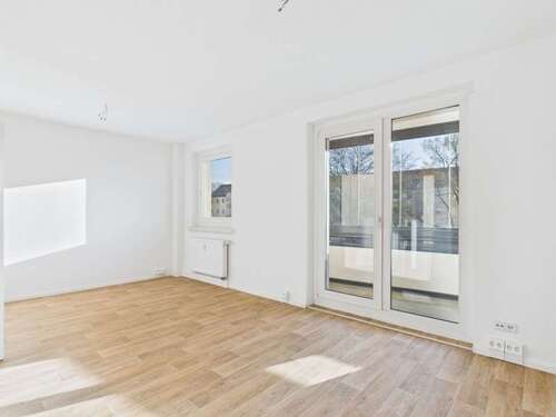 Foto - Wohnung zum Mieten in Chemnitz 366,00 € 58.08 m²