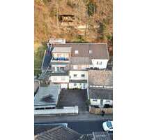 Haus zum Kaufen in Eitorf 335.000,00 € 350 m²