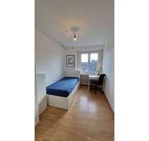 WG-Zimmer in Düsseldorf 690,00 € 14 m²