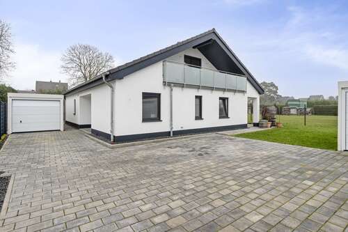 Foto - Haus zum Kaufen in Erkelenz 695.000,00 € 201 m²
