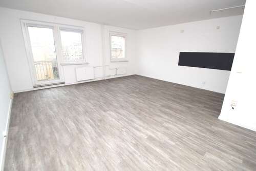 Foto - Wohnung zum Mieten in Magdeburg 440,00 € 66.23 m²