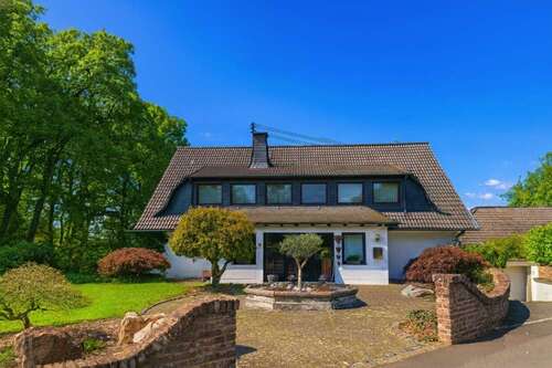 Foto - Haus zum Kaufen in Königswinter 1.095.000,00 € 374 m²