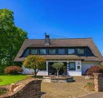 Haus zum Kaufen in Königswinter 1.095.000,00 € 374 m²