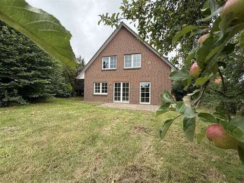 Foto - Haus zum Kaufen in Niendorf , Stecknitz 460.000,00 € 147 m²