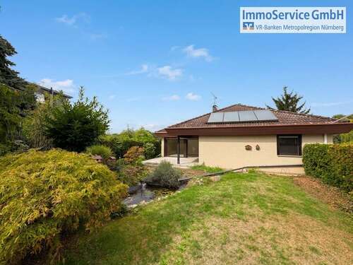 Foto - Haus zum Kaufen in Oberasbach Altenberg 699.000,00 € 124.74 m²