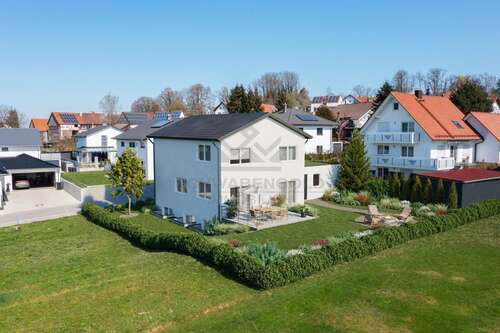 Foto - Haus zum Kaufen in Buch 695.000,00 € 150 m²