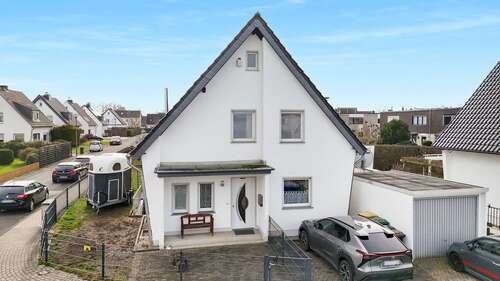 Foto - Haus zum Kaufen in Troisdorf 469.000,00 € 113 m²