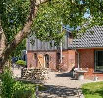 Haus zum Kaufen in Bünsdorf 2.150.000,00 € 310 m²