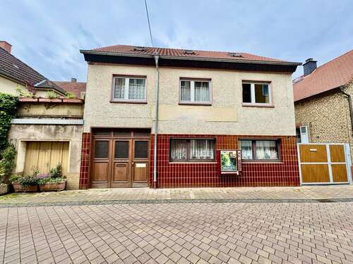 Foto - Haus zum Kaufen in Nackenheim 359.000,00 € 214.3 m²