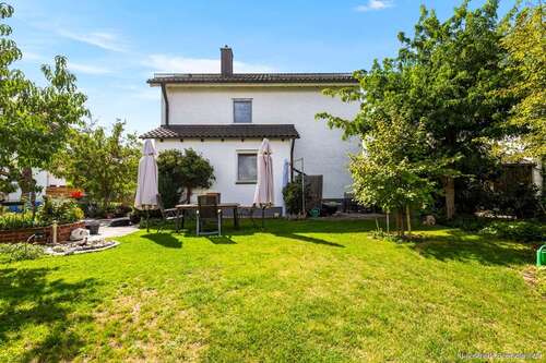 Foto - Haus zum Kaufen in Regenstauf 649.000,00 € 150 m²
