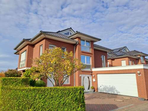 Foto - Haus zum Kaufen in Buxtehude 795.000,00 € 213 m²