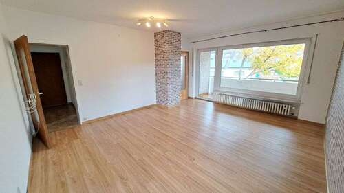 Foto - Wohnung zum Mieten in Kist 880,00 € 88 m²