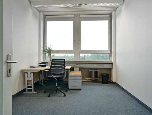 Foto - Büro in München 390,00 € 15.32 m²