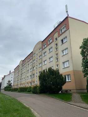 Foto - Wohnung zum Mieten in Roßwein 295,00 € 49 m²